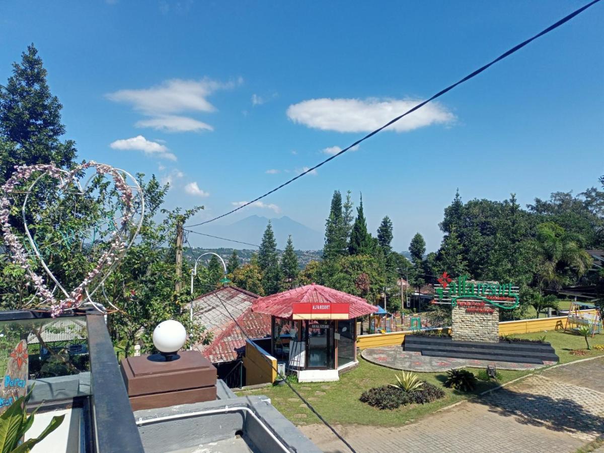 Alfa Resort Hotel And Conference Puncak Extérieur photo