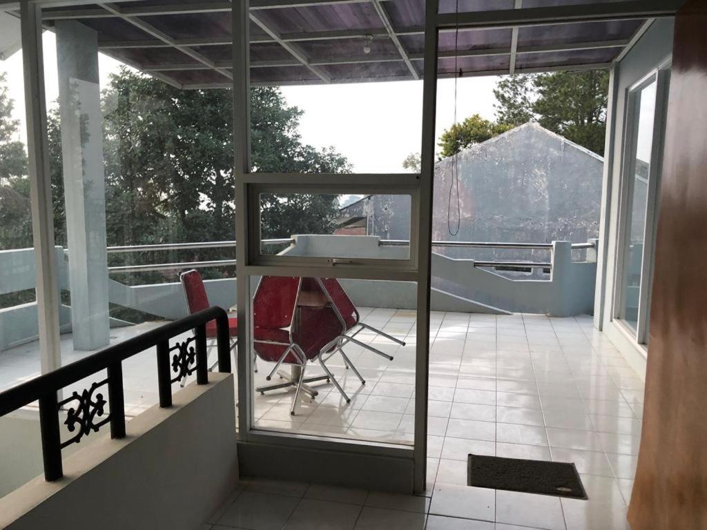 Alfa Resort Hotel And Conference Puncak Extérieur photo